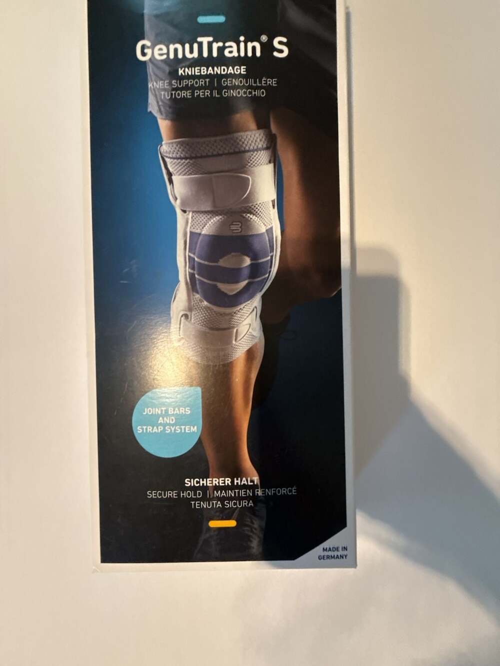 Bauerfeind GenuTrain S Knee Support Titan Size 4 Left - Picture 2 of 4